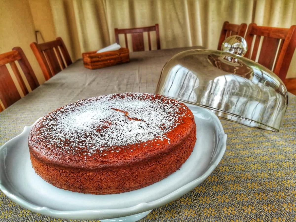 Bed and Breakfast Two Eggs Кенмер Екстер'єр фото